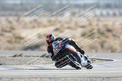 media/Dec-07-2025-CVMA (Sun) [[3e7d2de5dc]]/Race 12- Formula 40 MW and LW/